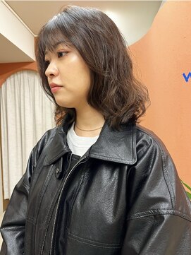 ウェルク(welc) 黒髪グレーベージュレイヤーロング前髪パーマアッシュブラック