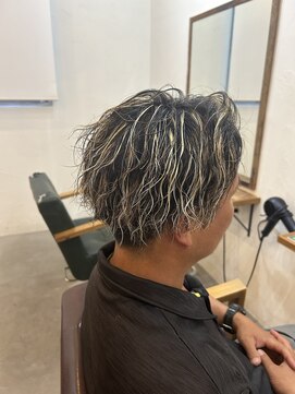 リーシュ(LEASH) 波巻きホワイト