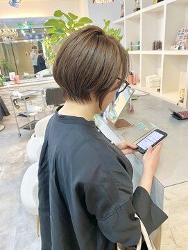 ソラ(SoRa) 丸みくびれショート