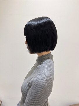 マージュ ギンザ(marju GINZA) 透明感のあるブルーブラックカラー