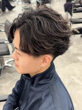 オム ブランシェ(HOMME BLANCHE’) 【Natsuki】強めフェザーパーマ