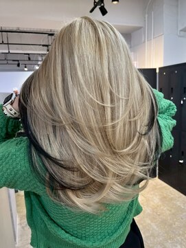 メリー オオサカ(Merly Osaka) Black earring color