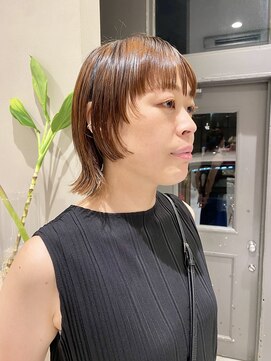 フェンヘアーアイス 中目黒(Fen.hair ici) 大人可愛い美人デザインカットレイヤーショートボブ
