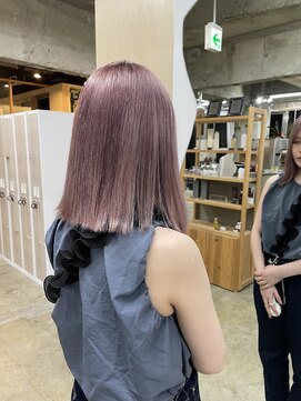 フリーラ 京都河原町三条店(freera) ピンクベージュ