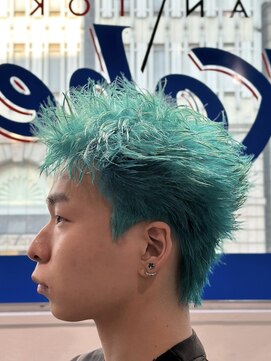 オーシャントーキョー 神戸(OCEAN TOKYO KOBE) ターコイズブルースパイキーガイルアップバングベリーショート