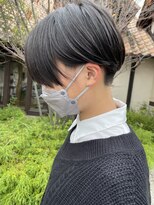 グラムテン 西尾店(gram)&nbsp;黒上刈り上げショート