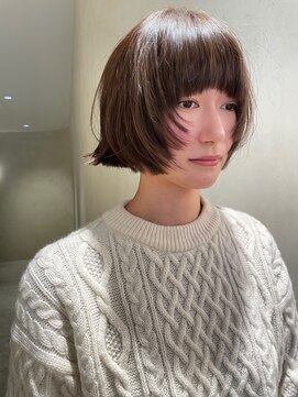 ショート・ボブレイヤー/レイヤーカット/顔周りレイヤー/20代