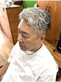 グレイヘアパーマニュアンス毛流れパーマ