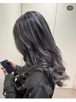 サロンレピア(Salon LEPIA)&nbsp;ハイライトとグレージュのハイトーンカラー