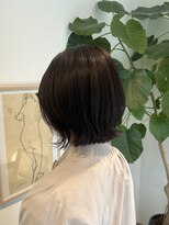 イニ 福井店(ini)&nbsp;ナチュラルブラウン × レイヤーボブ / 大竹