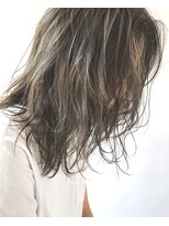 ヘア デザイン ヴェルダ(hair design Verda) 【verdaお客様スタイル】とろみアッシュベージュ×Shiori