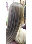 《Hair chouchou》ナチュラルハイライトストレート