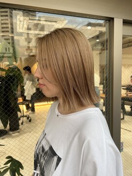 アドア 横浜(ADORE) 【ADORE 横浜】切りっぱなしボブ×似合わせカット