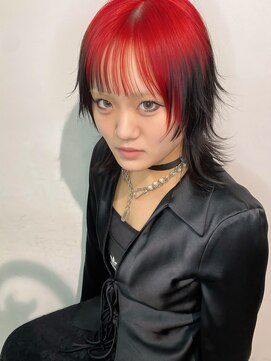 ココ 原宿(KOKO) □#ウルフレイヤー#ルーツカラー#ケアブリーチ#ウルフカット#赤