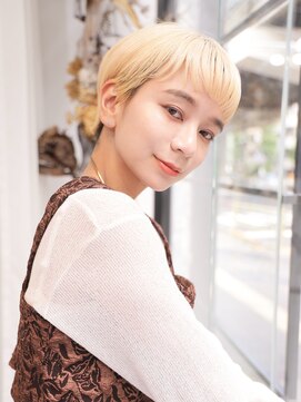 エムスラッシュ 本牧(M.SLASH) ハイトーンカラー/メンズライク/ぱっつん前髪/小顔/本牧