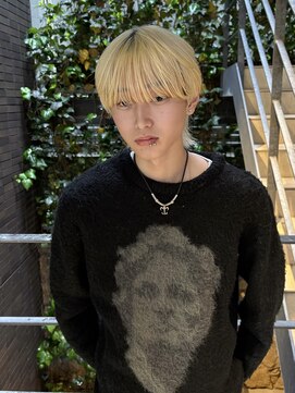 ブームボックス(BOOMBOX) シースルー前髪がかっこいい抜きっぱなしブロンドカラー