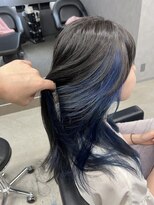 ジュエム(jouerm)&nbsp;ミディアムヘアインナーブルーレイヤーカット