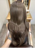 ＊赤みを抑えた明るめベージュ＊