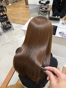 シルク バイ ルカ(SilQ by Luca) まろやかbeige×ウルトワ