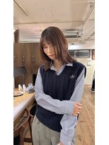 フランチェスカ(Francesca) ミディアムレイヤー 韓国ヘア
