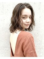 ギミック 自由が丘(gimmick)&nbsp;◆カーリーボブでイメチェン♪小顔前髪/アッシュベージュ