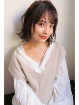 アフロートpd+ KOBE(AFLOATpd+) 【神戸三宮】アッシュ前下がり切りっぱなしボブ