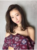 ヌーディワンカールストレートで小顔透明感