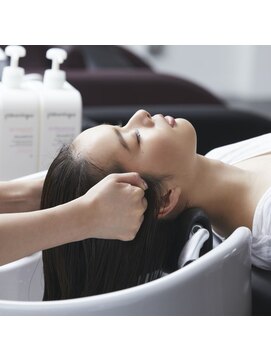 ロジ(ROGI) ヘッドスパ