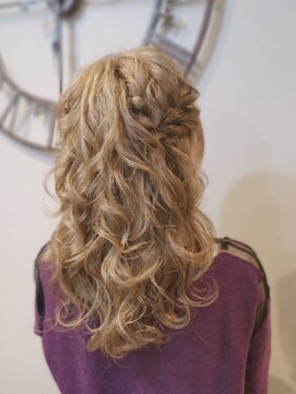 ヘアセットサロン ミント(Hair set salon MINT) ふわふわハーフアップ