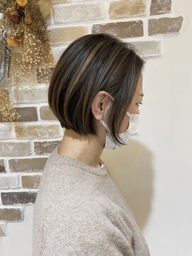 シュアーヴ(SUAVE) 【SUAVE/北巽】ハイライト×前下がりボブ☆