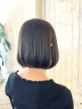 ティエル(Tieru) 透明感のあるボブ