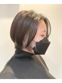 ショートボブ+シルバーインナーカラー