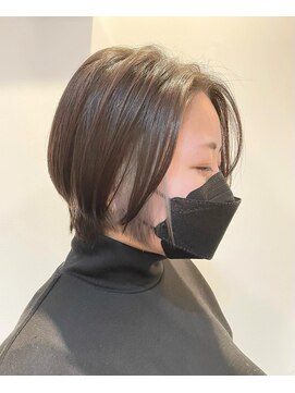 スヌーズ(snooze) ショートボブ+シルバーインナーカラー