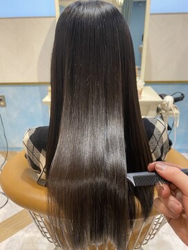 ロンド ストラーダ 心斎橋(Lond strada) シルキーベージュ×グレージュカラー【髪質改善/縮毛矯正】