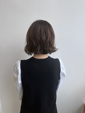 レオ 幸手(Leo) 20代30代40代大人可愛い髪質改善カラー肩ラインエアリーボブ