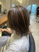 シェル 国分寺(shell)&nbsp;ハイライト/白髪ぼかしハイライト/ミディアム/切りっぱなし