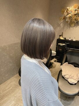 ロンド レア 天神大名店(Lond Le’a) ダブルカラー/インナーカラー/ケアブリーチ/グレージュ