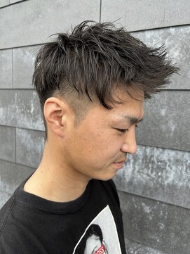 ヒュイル バイ ニアウ(Hwyl by Niau) メンズマッシュショートツイストパーマニュアンスパーマ