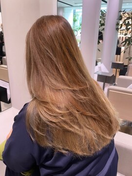 ステア ケース(stair case) 【NATASHA】ロング中盛りレイヤー