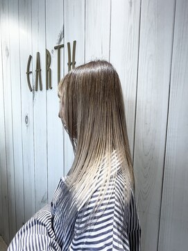 アース 三田南ウッディタウン店(HAIR&MAKE EARTH) 20代30代40代大人可愛いアッシュベージュダブルカラー透明感