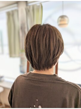 レリビー アウラ(LELiBE_'aula) ショートスタイル