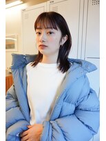 スティルライツ(STILL LIGHTS)&nbsp;ワイドバング耳掛けミディアム切りっぱなしレイヤーワインレッド