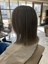 ヘアーズ ベリー 塚口店(hairs BERRY) 切りっぱなしボブ