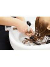 当店のメンテナンストリートメントでカラーやパーマのダメージ補強と頭皮保護*[上大岡/トリートメント]