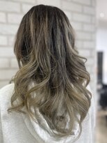 アッシュ 稲田堤店(Ash) バレイヤージュ×グレージュ