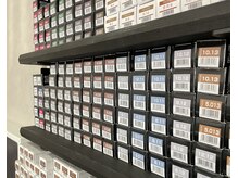 カラーオブユー(color of U)の雰囲気（100種類以上のカラー剤から希望の色に仕上げます。）
