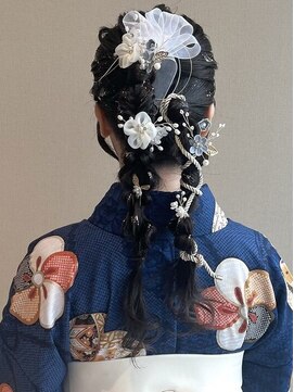 スリーランド(THREELAND) <90>卒業式ヘアセット・ヘアアレンジ／髪質改善・ボブ・ブリーチ