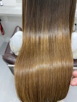 ライア 下北沢(laia)&nbsp;艶髪【髪質改善 laia 下北沢 美容室 縮毛矯正 半個室】