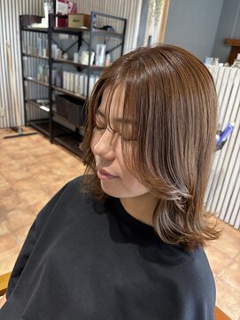 ルポヘアー(Repos Hair) オレンジベージュ×外はねレイヤースタイル