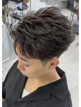 ラヴィット 横浜店(LUVIT) フェザーショート